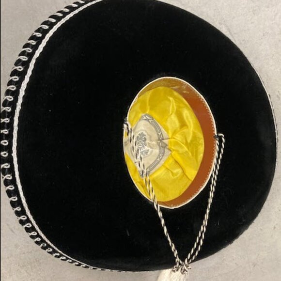 Authentic 2 Handmade Mexican Velvet Sombreros Brand New - 1 Gold - 1 Silver - Picture 4 of 4